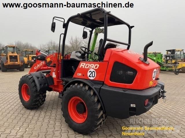 Kubota R 090 Фронтальні навантажувачі