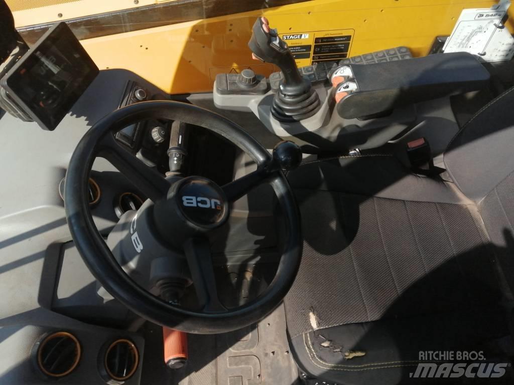 JCB 542-70 Телескопічний навантажувач