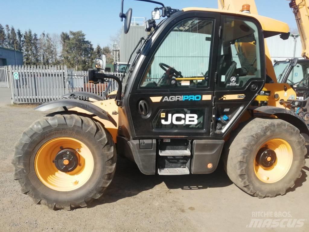 JCB 542-70 Телескопічний навантажувач