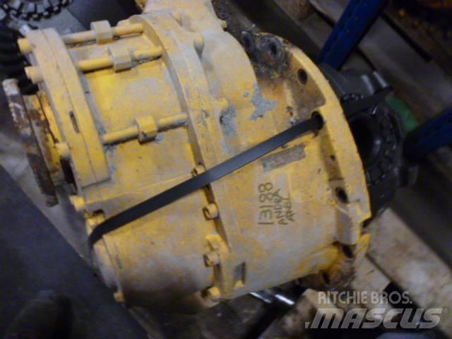  Axelväxel Volvo A25 Осі