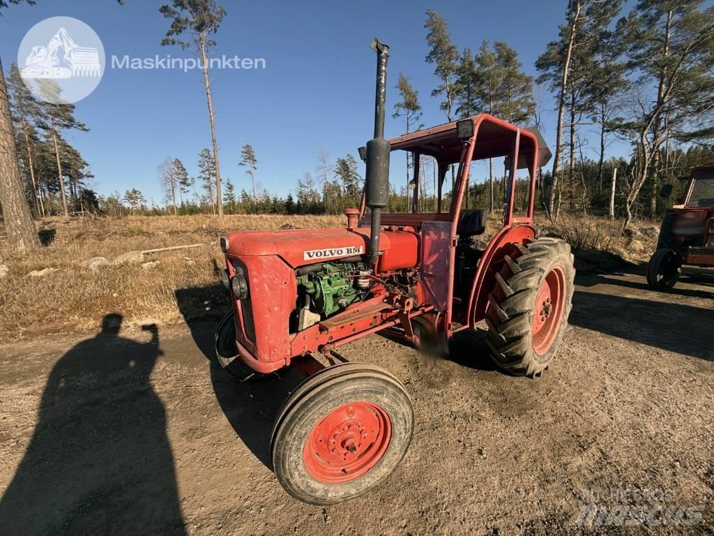 Volvo BM 320 Трактори