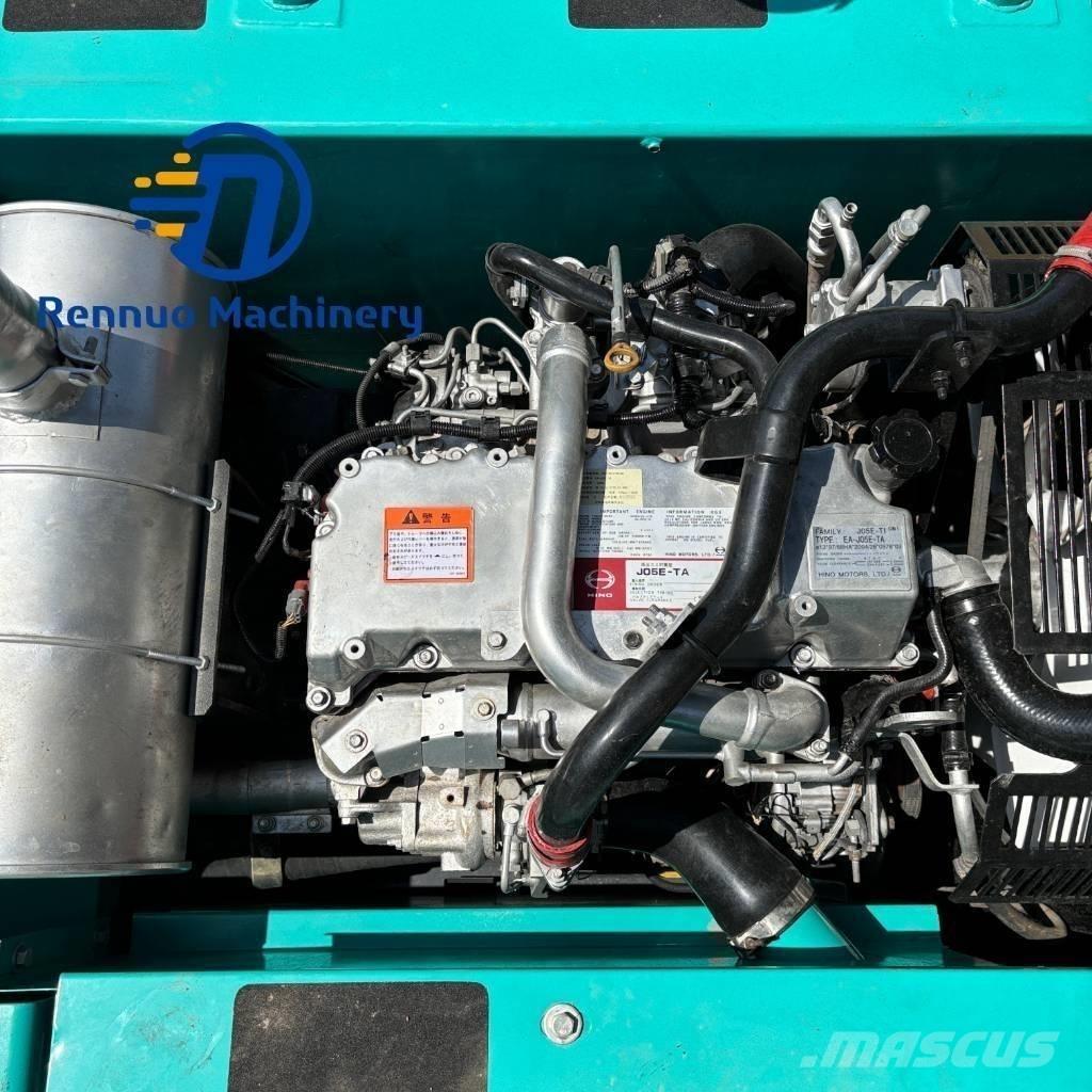 Kobelco SK 200 Гусеничні екскаватори