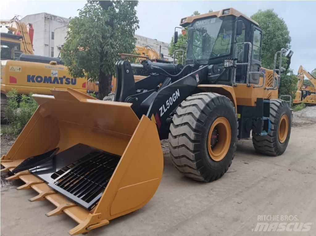 XCMG ZL 50 GN Фронтальні навантажувачі