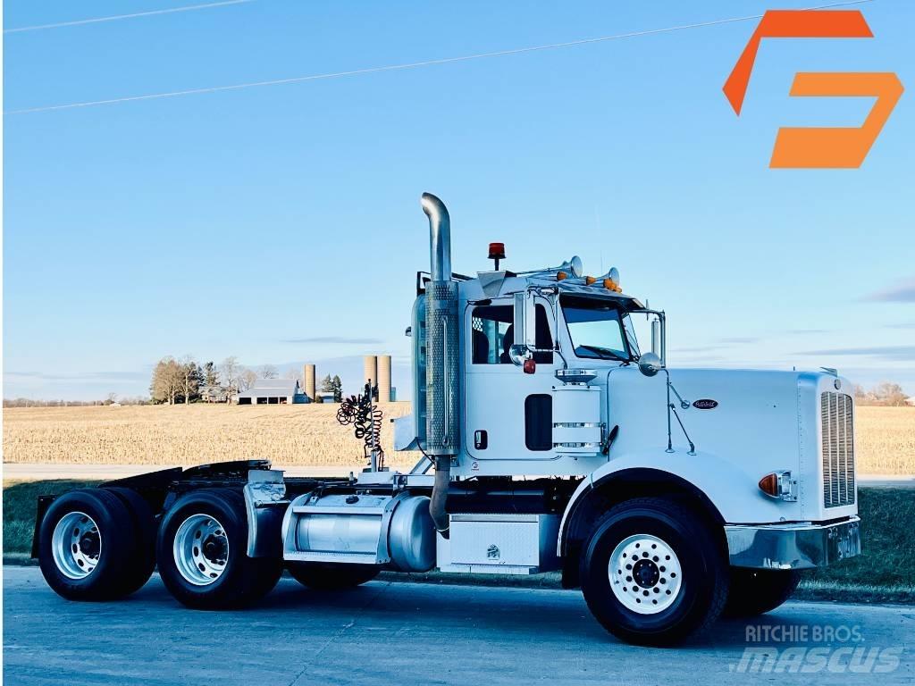Peterbilt 367 Тягачі