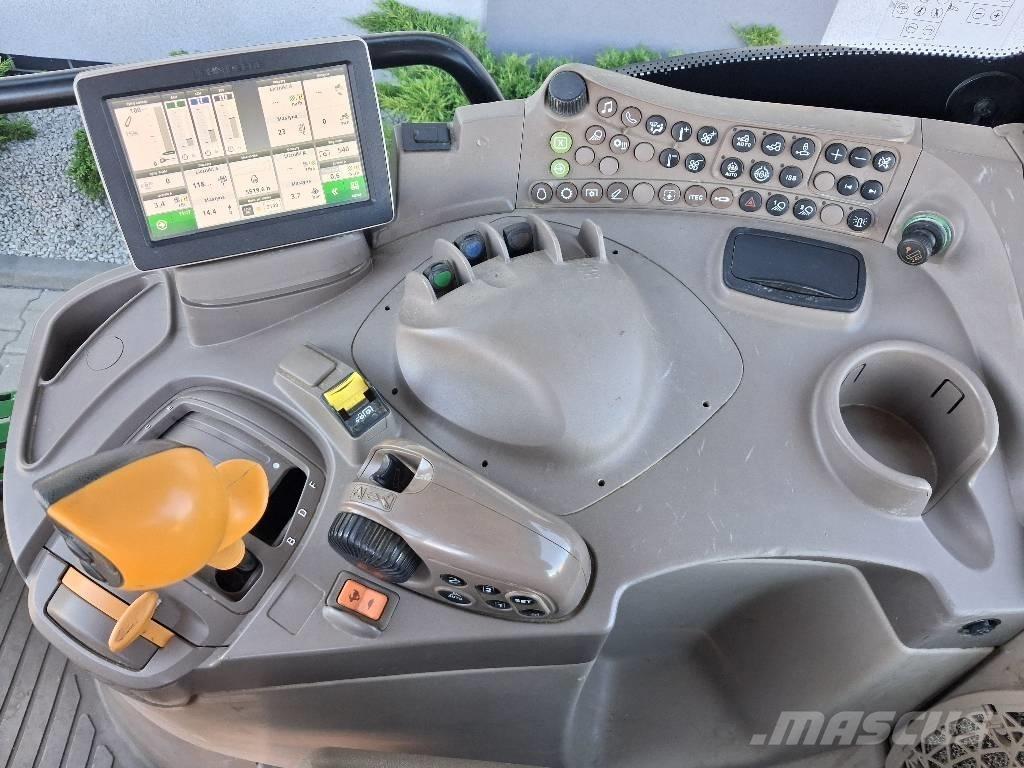 John Deere 6110 R Трактори