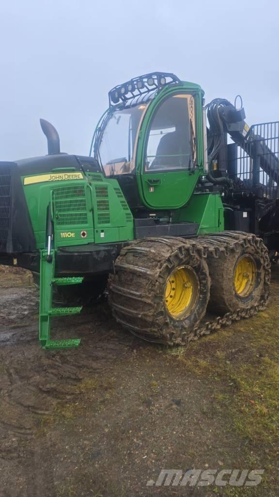 John Deere 1110 E Форвардери
