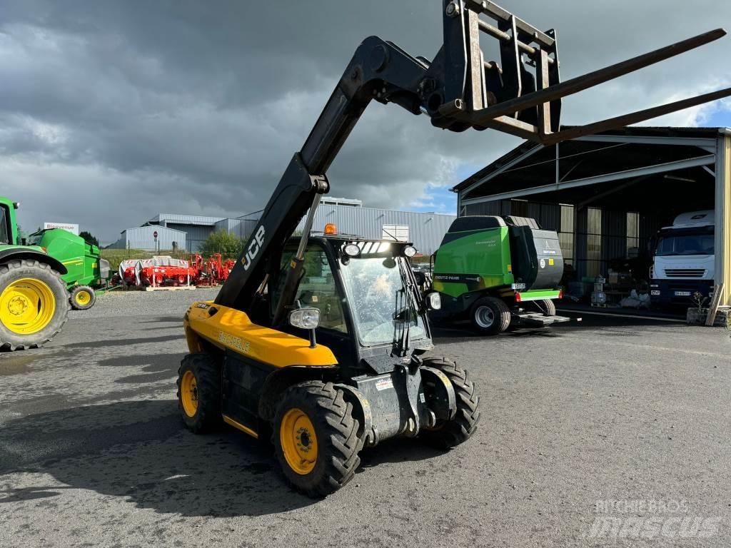 JCB 516 40 COMPACT Телескопічний навантажувач