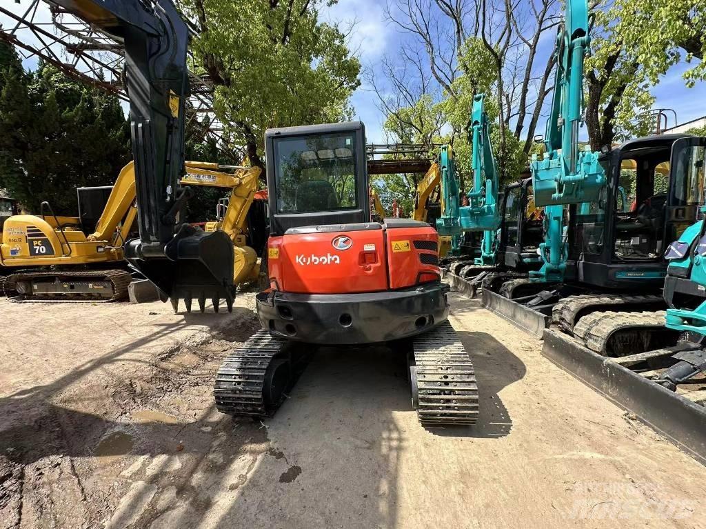Kubota KX 155 Гусеничні екскаватори