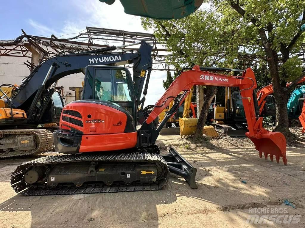 Kubota KX 155 Гусеничні екскаватори