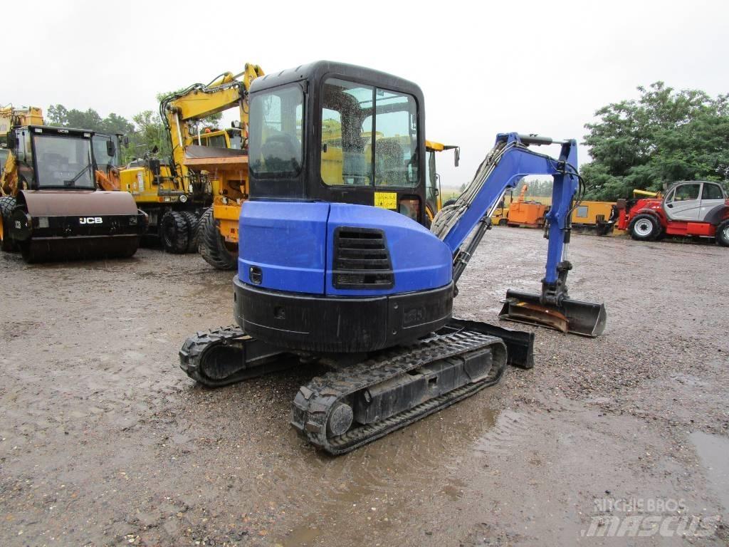 Bobcat E 35 Міні-екскаватори < 7т