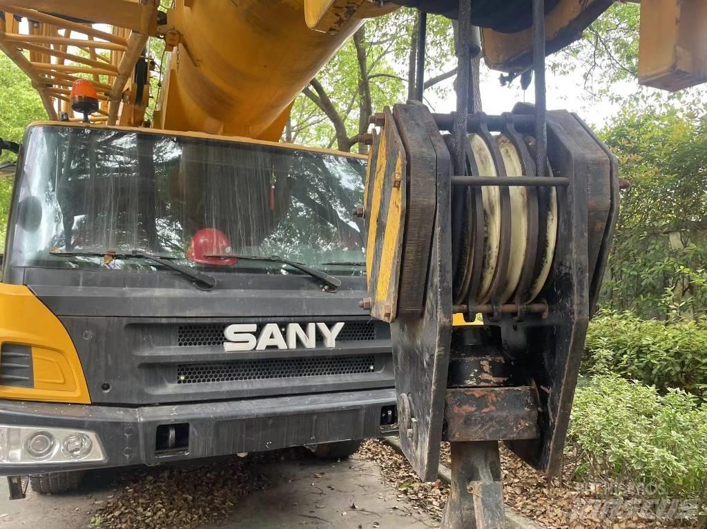 Sany 1000A автокрани
