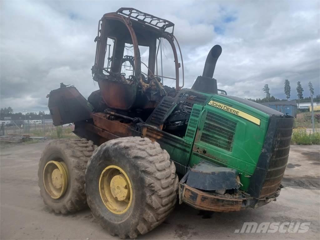 John Deere 1910G Форвардери