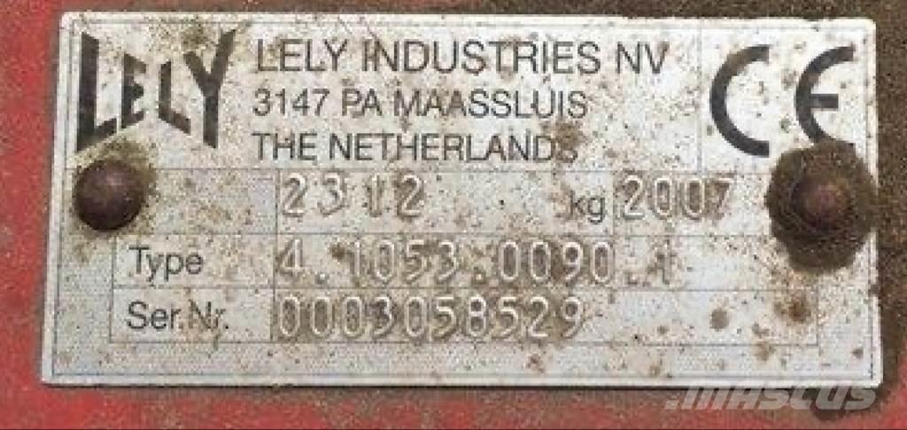 Lely LOTUS 1020 Граблі і сінозворушувачі