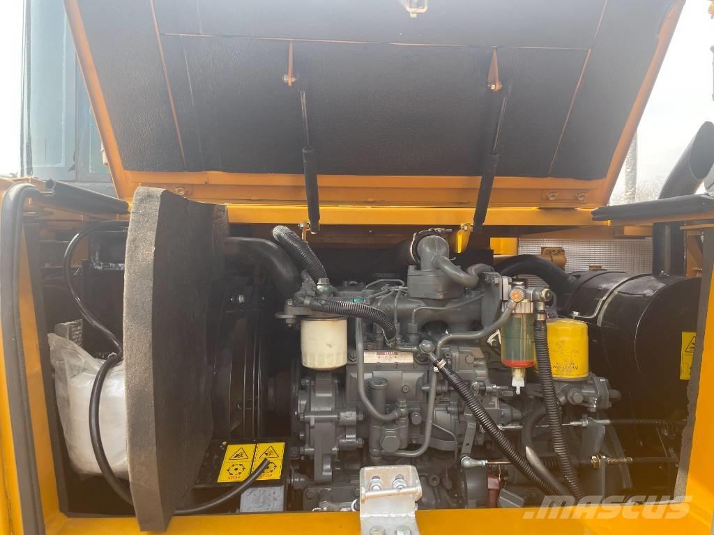 Sany SY 75 Гусеничні екскаватори