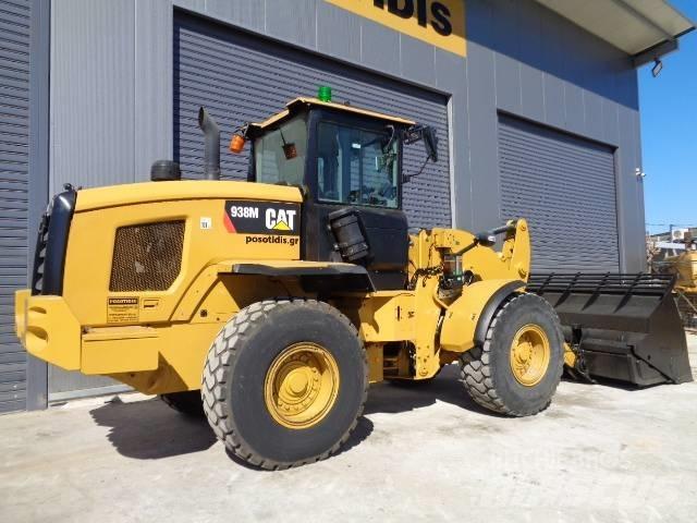 CAT 938M Фронтальні навантажувачі