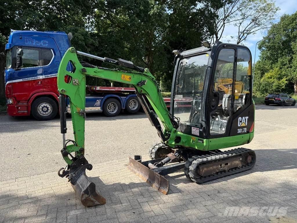 CAT 301.7D Міні-екскаватори < 7т