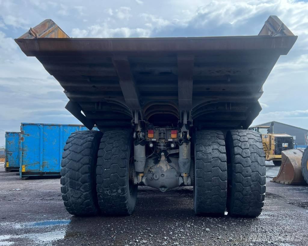 CAT 775 G Кар`єрні самоскиди