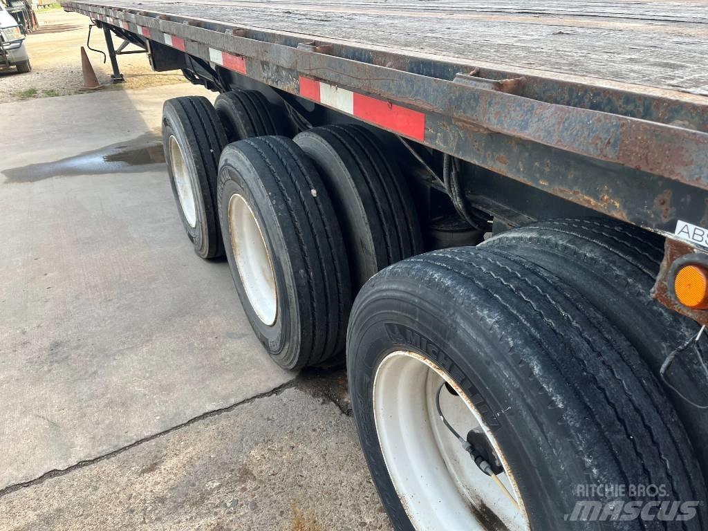 Fontaine 3 axle FBS Причепи-платформи/бокове розвантаження