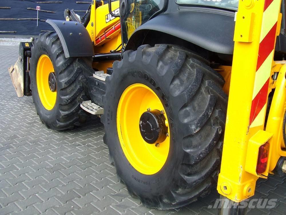 JCB 4CX Екскаватори-навантажувачі