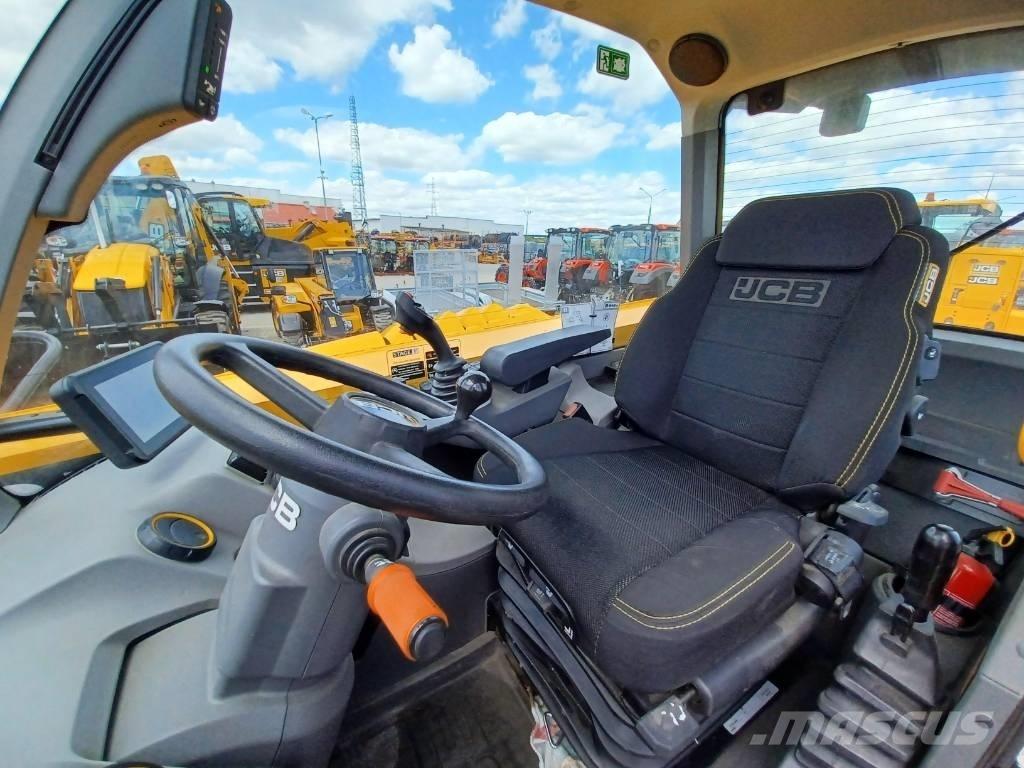 JCB 542-70 Agri Телескопічні навантажувачі