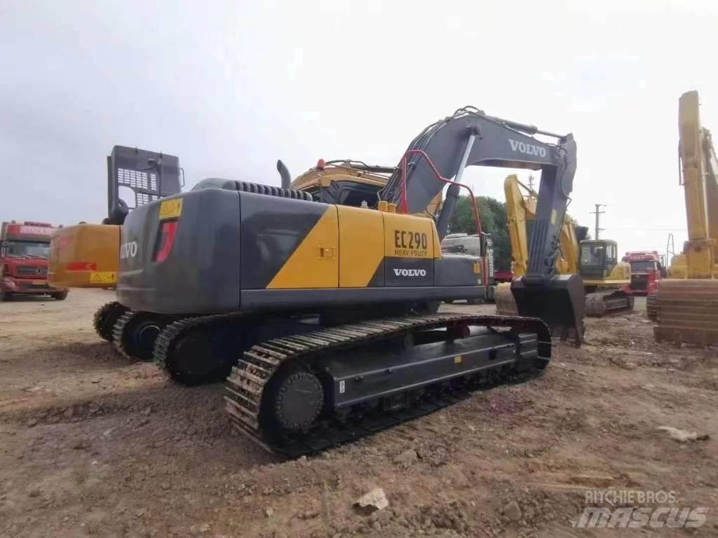 Volvo EC 290 Гусеничні екскаватори