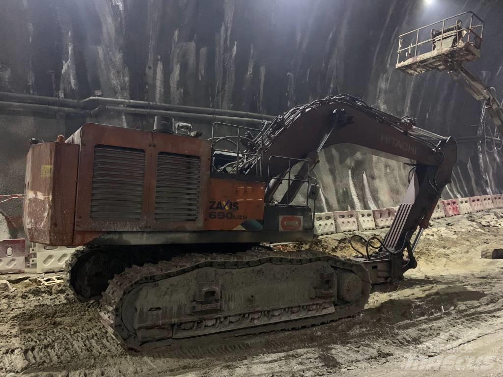 Hitachi ZX690LCH-5A Будтехніка - Інші