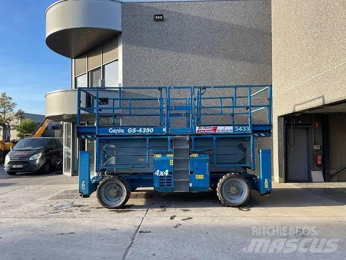 Genie GS4390RT Підйомники-ножиці