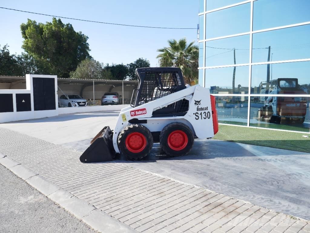 Bobcat S 130 Міні-навантажувачі