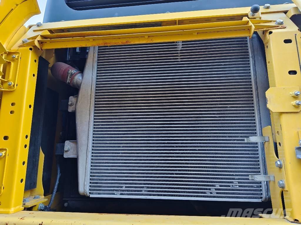 Komatsu PC 400-8 Гусеничні екскаватори