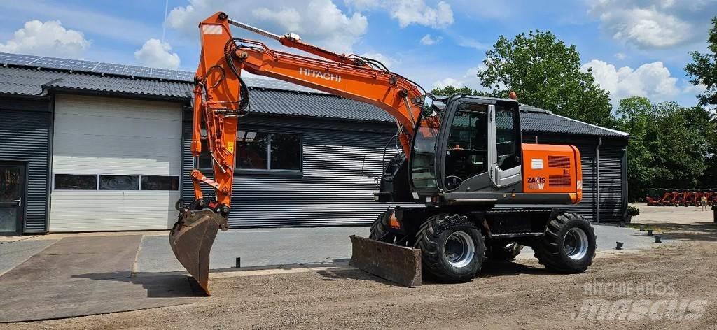 Hitachi ZX140-3 Колісні екскаватори