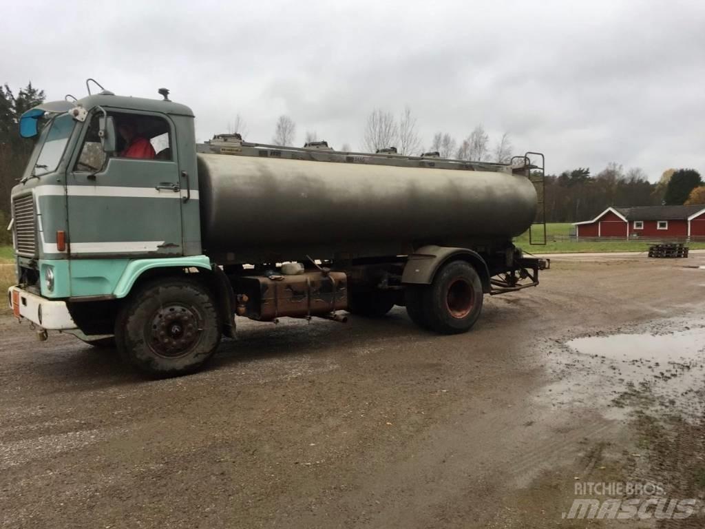 Volvo F 88 Вантажівки-цистерни