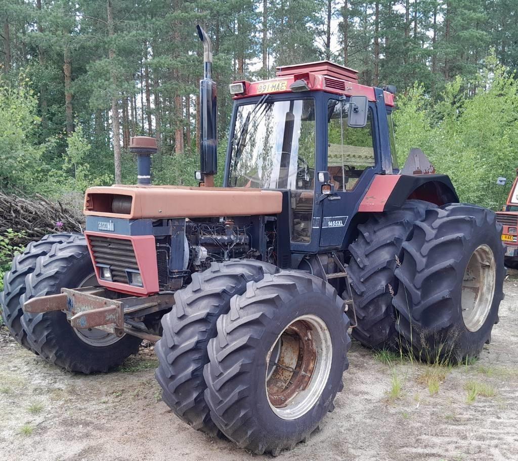 CASE 1455 XL Трактори