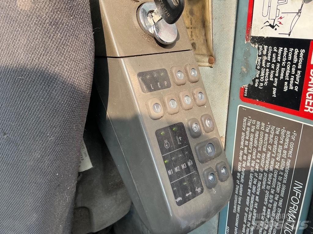 Hitachi EX300-3 Гусеничні екскаватори