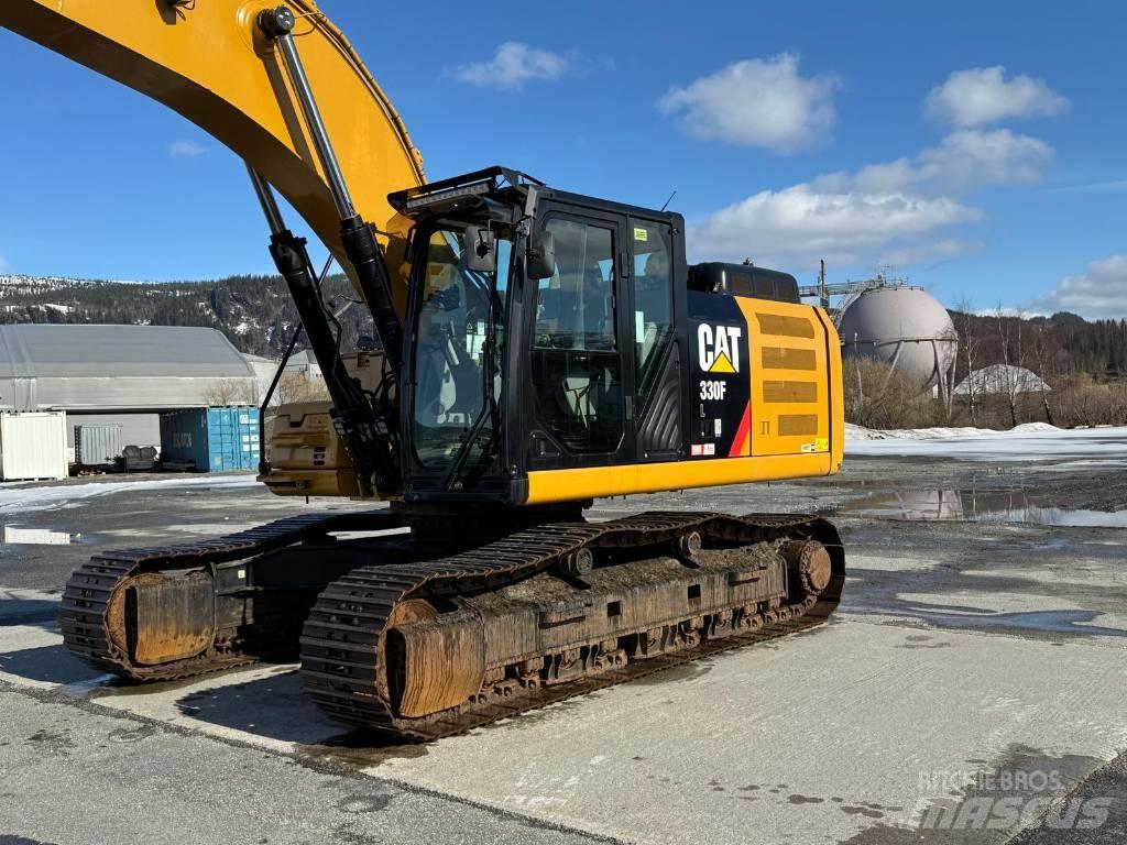 CAT 330FL Гусеничні екскаватори
