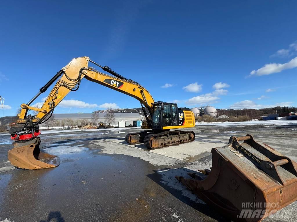 CAT 330FL Гусеничні екскаватори