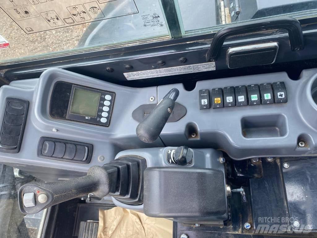 Yanmar Vio 50-6B Міні-екскаватори < 7т