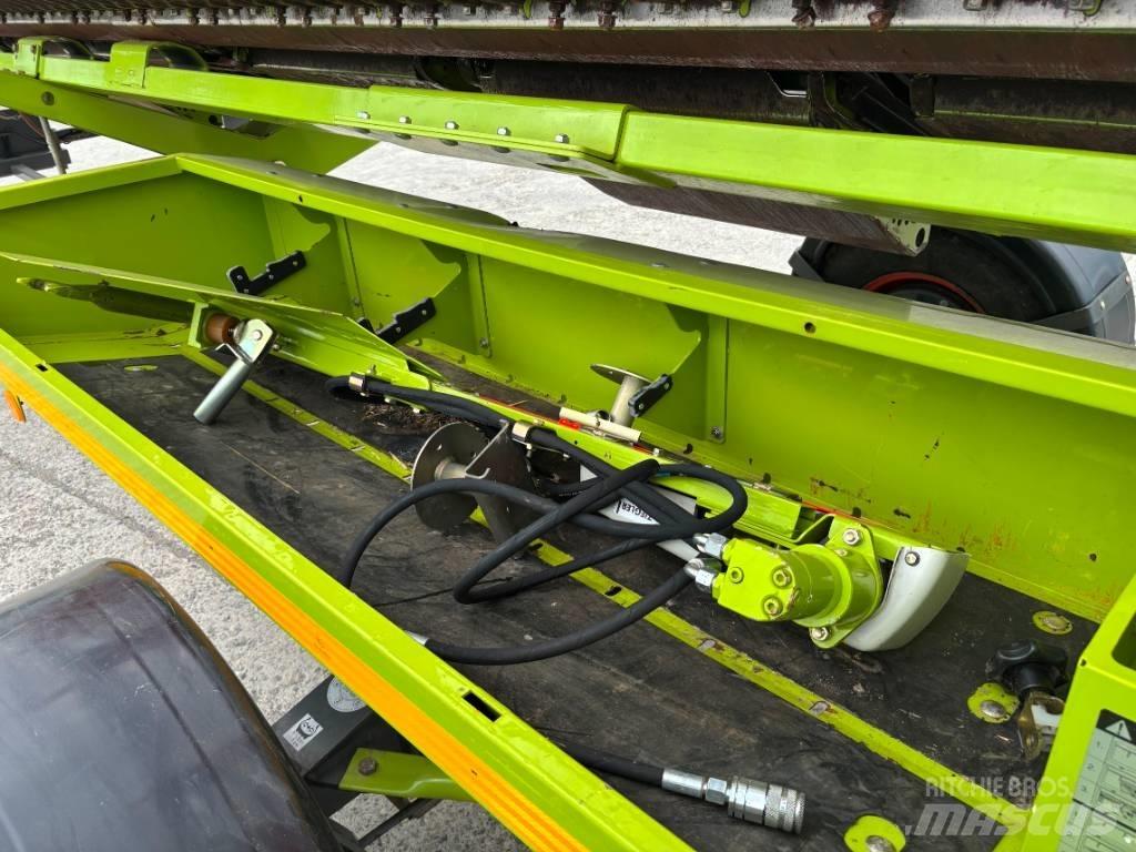CLAAS Lexion 750 TT Зернозбиральні комбайни