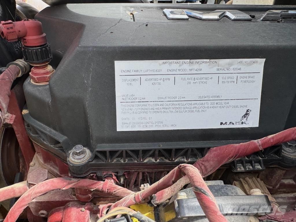 Mack Granite 64FR Самоскиди