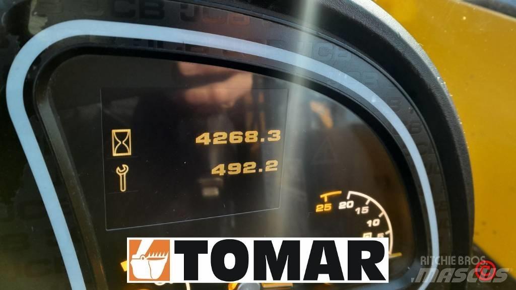 JCB 525-60 Телескопічні навантажувачі