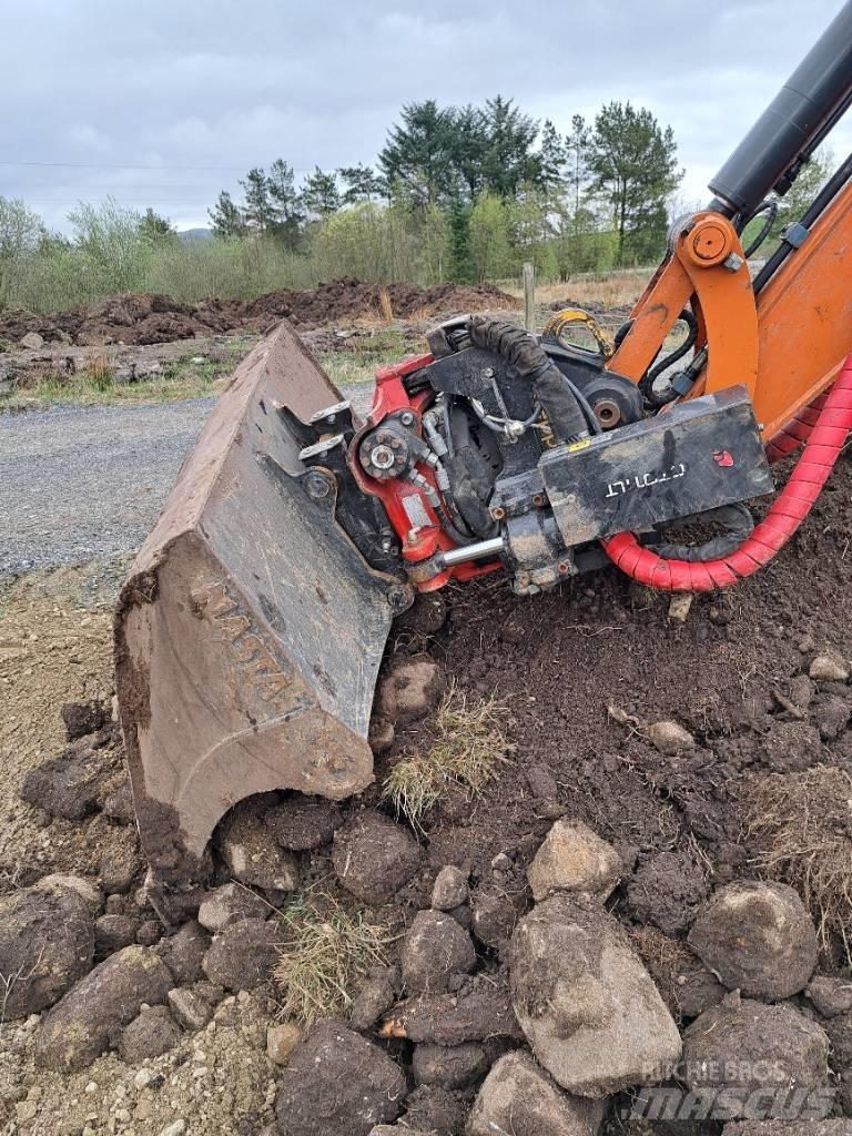 Hitachi ZX55US-6 CLR Міні-екскаватори < 7т