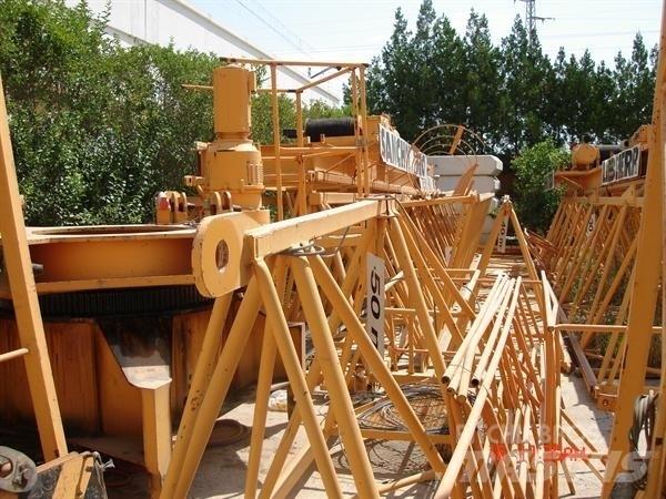 Liebherr 100LC Баштові крани