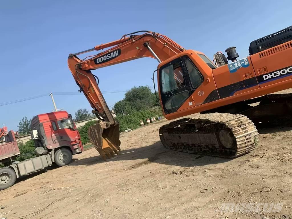 Doosan DH300 Гусеничні екскаватори