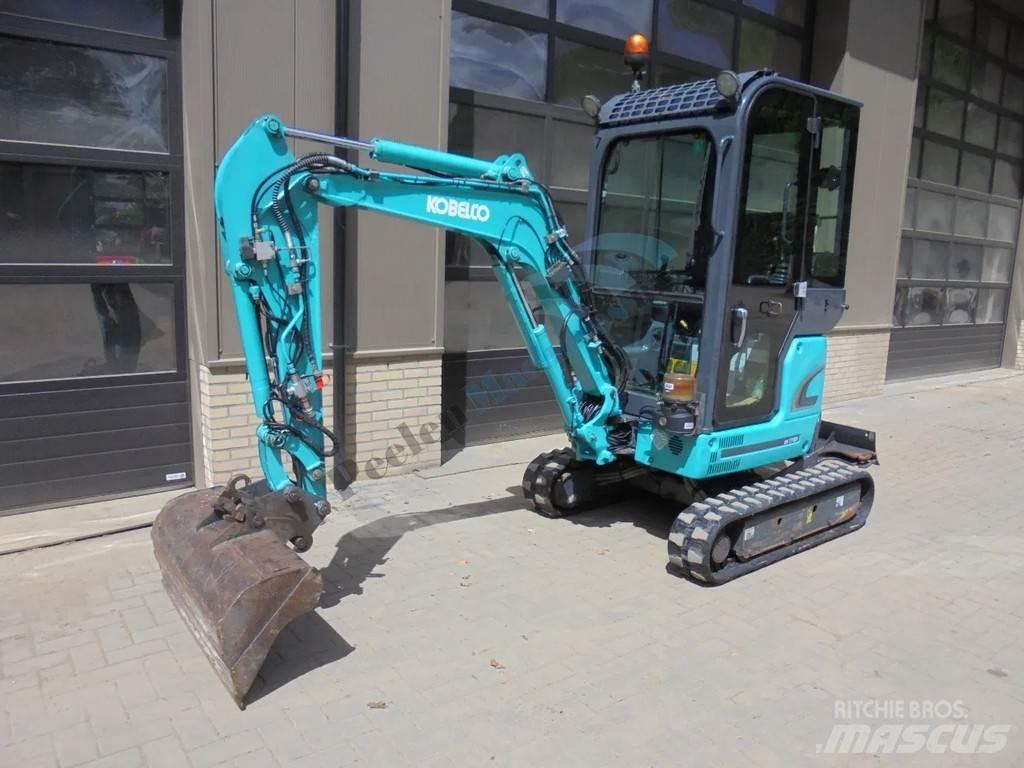 Kobelco SK 17 SR-3 Міні-екскаватори < 7т