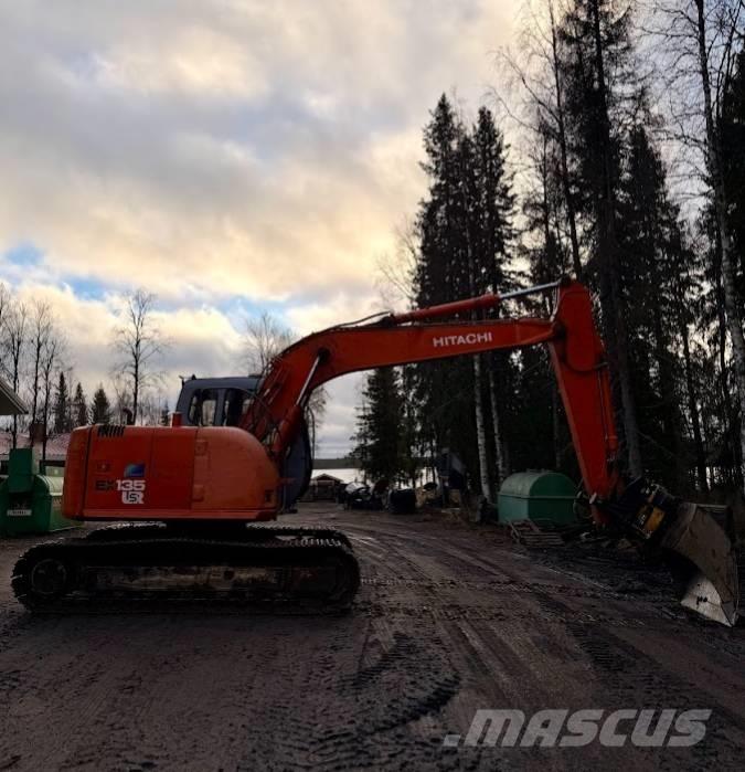 Hitachi EX 135 USR Гусеничні екскаватори