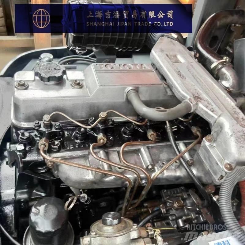 Toyota 6 F Дизельні навантажувачі