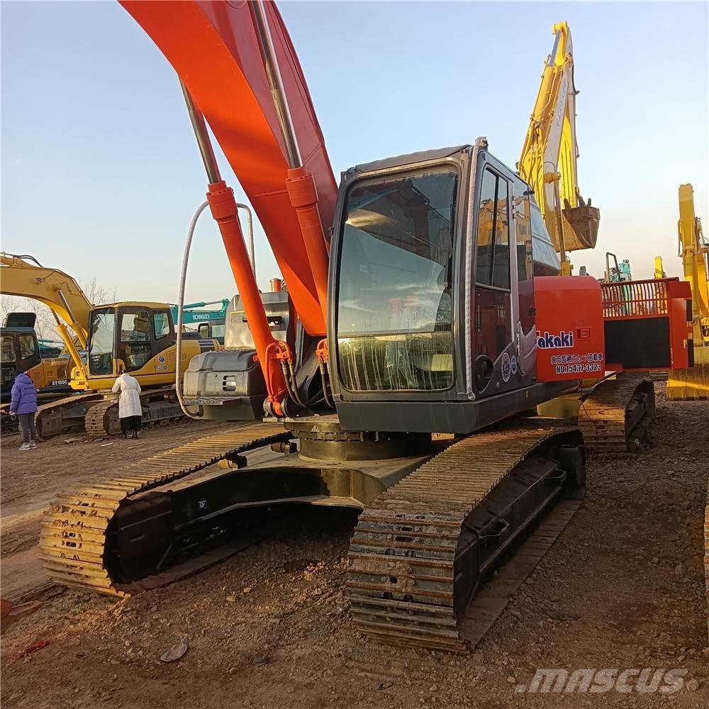 Hitachi ZX240 Гусеничні екскаватори