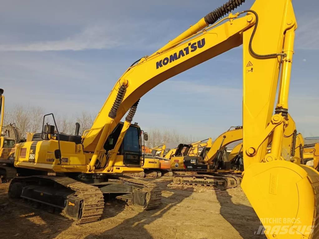 Komatsu PC360 Гусеничні екскаватори