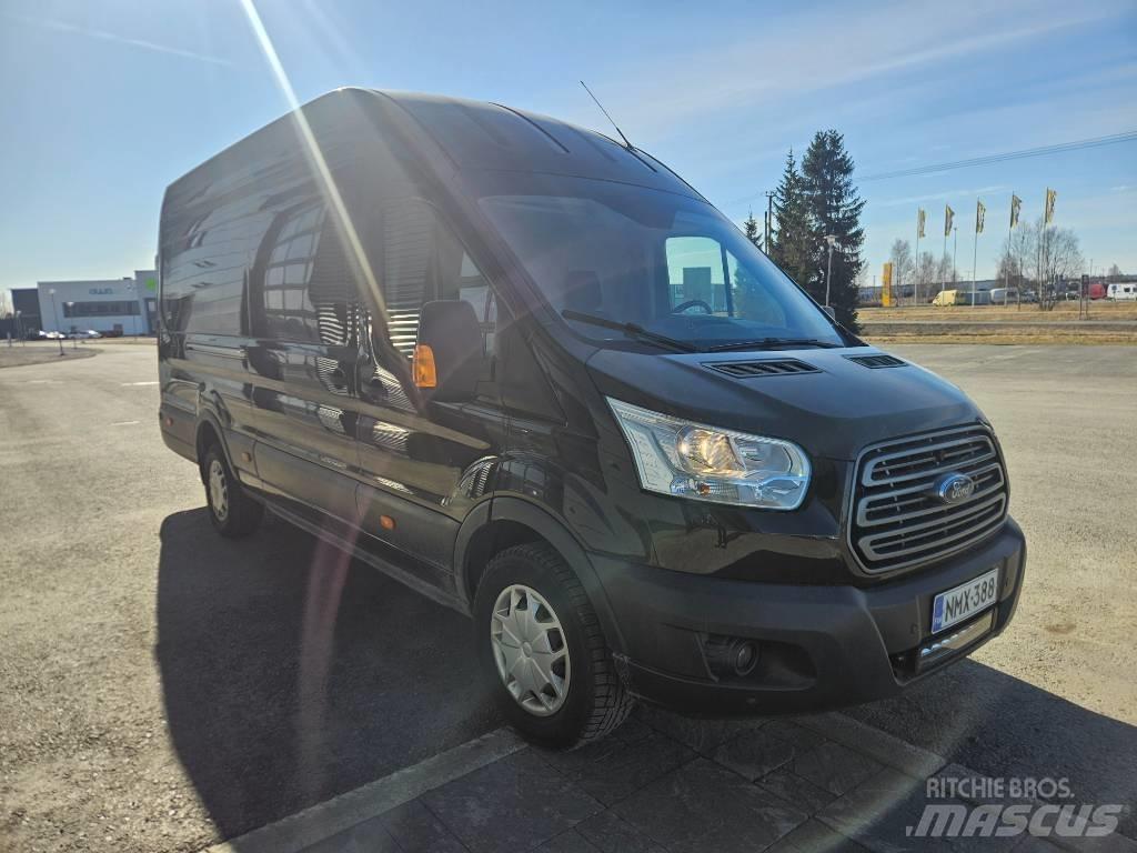 Ford Transit Панельні фургони