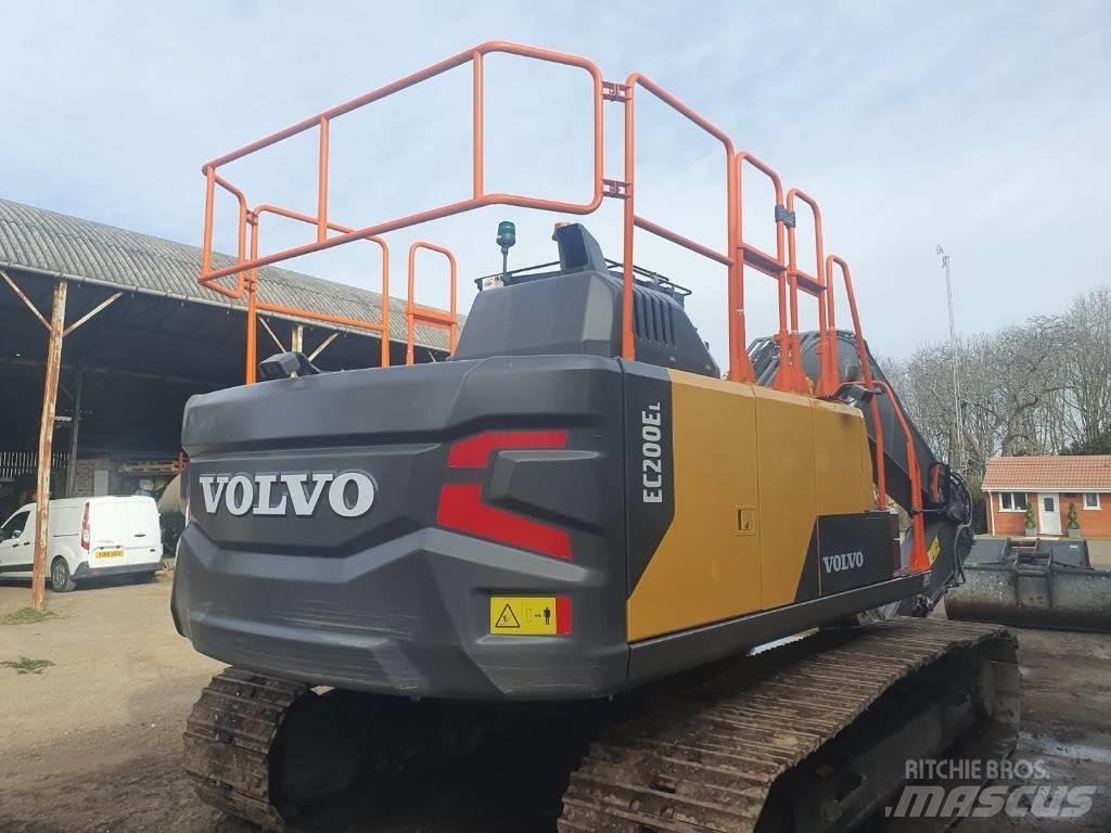 Volvo EC 200EL Гусеничні екскаватори
