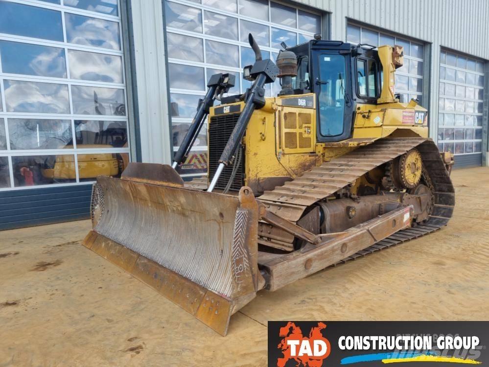 CAT D 6 R Гусеничні бульдозери